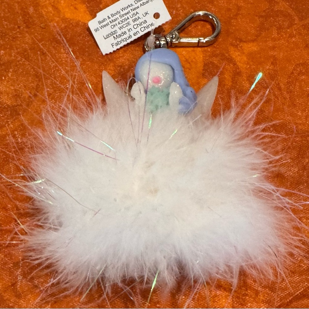 💙 Bath & Bodywork's “Princess Fairy” Pocketbac Hand Sanitizer Holder, Keychain